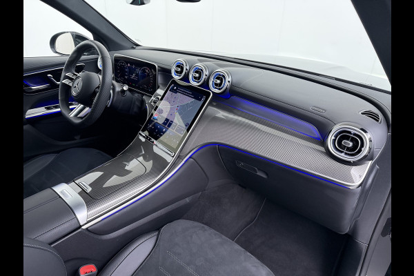 Mercedes-Benz GLC 300e AMG // Trekhaak // Burmester // 360 Camera // Memory // 20 inch // Carplay