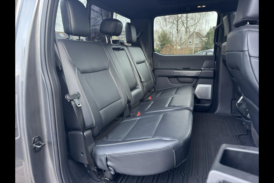 Ford USA F-150 5.0 V8 SuperCrew Lariat | SCI | 401pk | Automaat | 5 persoons  | Grijs kenteken | Lederen Bekleding | Trekhaak | LPG | 4x4 | 3.500kg Trekgewicht