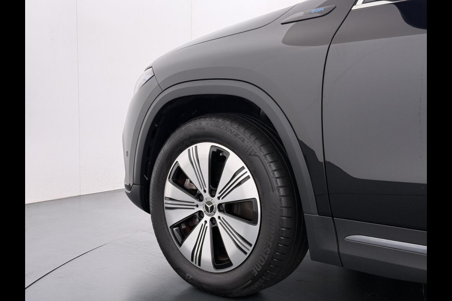 Mercedes-Benz EQA 250 Business Solution Luxury 67 kWh VAN € 29.900 ,- VOOR € 26.330,- UW LENTEVOORDEEL € 3.570,-! | SOH 96% | Ambilight | Elektr. achterklep | Stoelverwarming | Camera | Origineel Nederlandse auto | NAP | 12 mnd BOVAG garantie