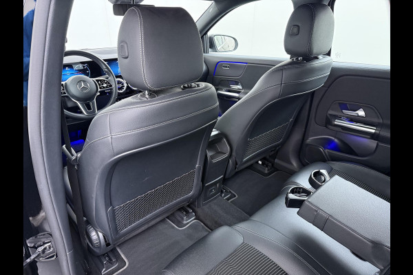 Mercedes-Benz EQA 250 Business Solution Luxury 67 kWh VAN € 29.900 ,- VOOR € 26.330,- UW LENTEVOORDEEL € 3.570,-! | SOH 96% | Ambilight | Elektr. achterklep | Stoelverwarming | Camera | Origineel Nederlandse auto | NAP | 12 mnd BOVAG garantie