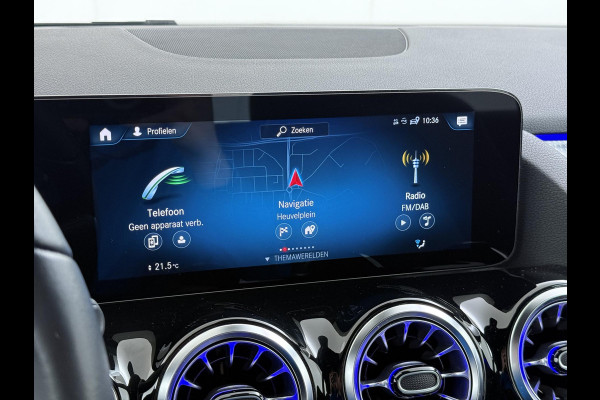 Mercedes-Benz EQA 250 Business Solution Luxury 67 kWh VAN € 29.900 ,- VOOR € 26.330,- UW LENTEVOORDEEL € 3.570,-! | SOH 96% | Ambilight | Elektr. achterklep | Stoelverwarming | Camera | Origineel Nederlandse auto | NAP | 12 mnd BOVAG garantie