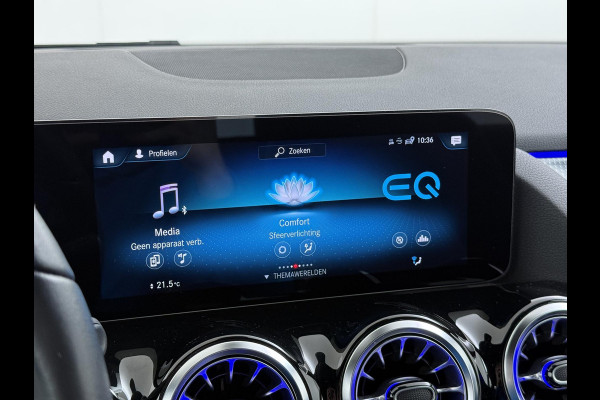 Mercedes-Benz EQA 250 Business Solution Luxury 67 kWh VAN € 29.900 ,- VOOR € 26.330,- UW LENTEVOORDEEL € 3.570,-! | SOH 96% | Ambilight | Elektr. achterklep | Stoelverwarming | Camera | Origineel Nederlandse auto | NAP | 12 mnd BOVAG garantie