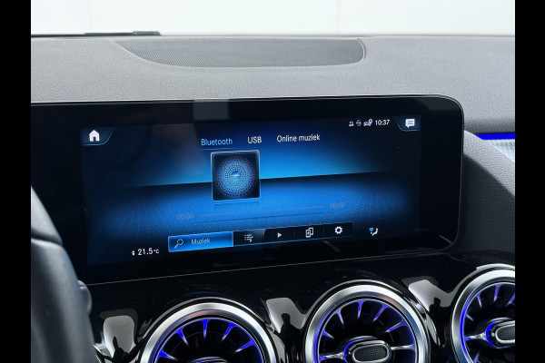 Mercedes-Benz EQA 250 Business Solution Luxury 67 kWh VAN € 29.900 ,- VOOR € 26.330,- UW LENTEVOORDEEL € 3.570,-! | SOH 96% | Ambilight | Elektr. achterklep | Stoelverwarming | Camera | Origineel Nederlandse auto | NAP | 12 mnd BOVAG garantie