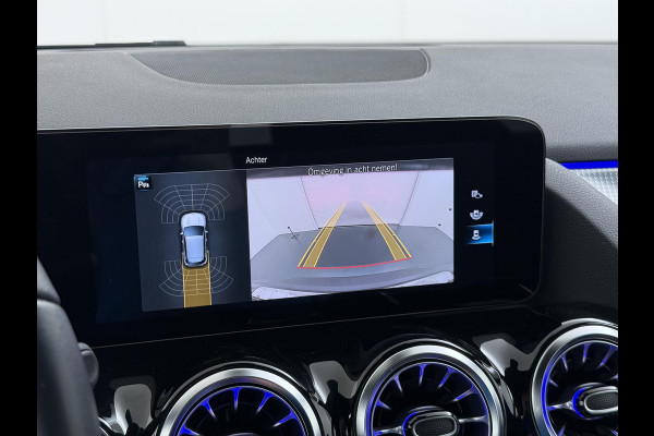 Mercedes-Benz EQA 250 Business Solution Luxury 67 kWh VAN € 29.900 ,- VOOR € 26.330,- UW LENTEVOORDEEL € 3.570,-! | SOH 96% | Ambilight | Elektr. achterklep | Stoelverwarming | Camera | Origineel Nederlandse auto | NAP | 12 mnd BOVAG garantie
