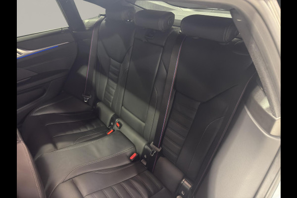 BMW 4 Serie Gran Coupé M440i xDrive | Laser | Memory | Schuif-/kanteldak | H&K | 20 "| Head Up | Vele opties.....
