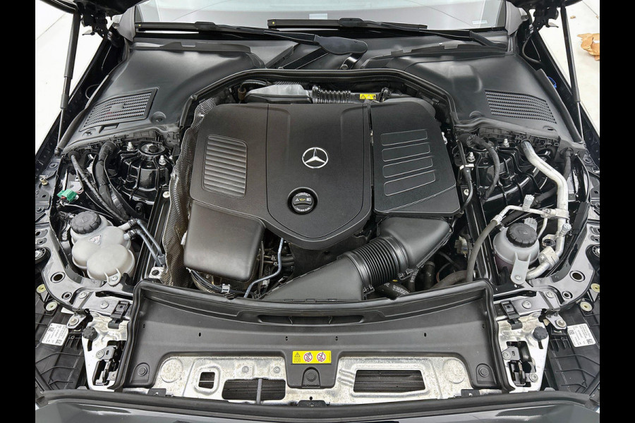 Mercedes-Benz C-Klasse Estate 300 e Luxury Line BLACK AD-CRUISE | SFEER | TREKHAAK