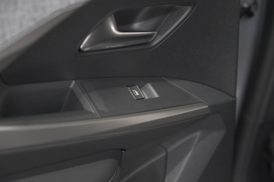 Peugeot 3008 1.2 Hybrid 145 GT | Elektrische Kofferklep | Camera | Stoelverwarming | Navigatie