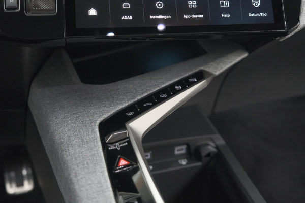 Peugeot 3008 1.2 Hybrid 145 GT | Elektrische Kofferklep | Camera | Stoelverwarming | Navigatie