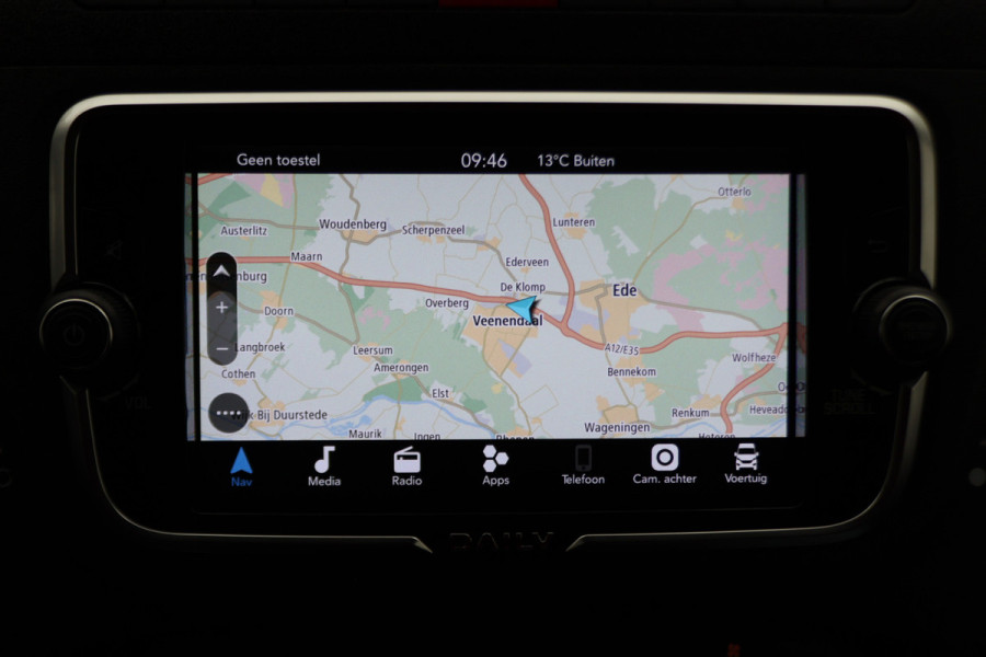 Iveco Daily 35S18 3.0 180 PK Automaat L2H2 3-Zits, Climate, Camera, Cruise, Navigatie, Bluetooth, Trekhaak 3500KG