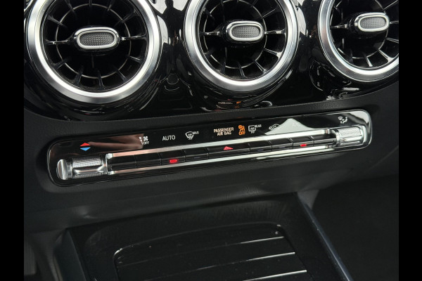 Mercedes-Benz GLA 200 Business Solution Luxury | Pano | CarPlay | Camera | LED | 18 inch