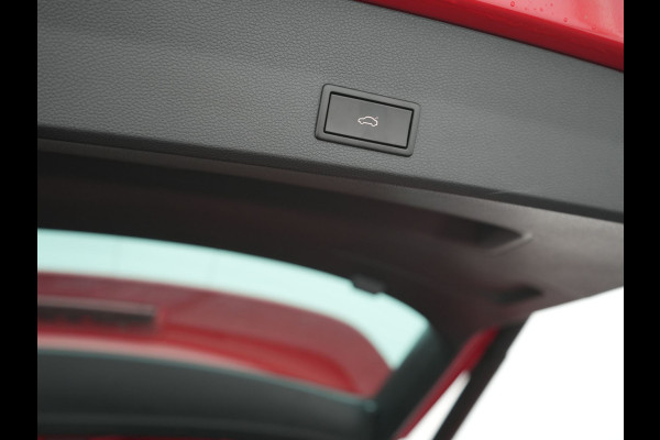 Seat Ateca 1.5 TSI FR DSG 150pk Dealer O.H. | Adaptive Cruise | Camera | Beats Audio | Alcantara Sportstoelen Verwarmd | 19"L.M | Apple Carplay | Sfeerverlichting | Keyless | Blis | Navigatie | DAB |