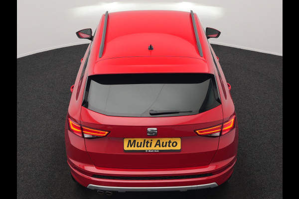 Seat Ateca 1.5 TSI FR DSG 150pk Dealer O.H. | Adaptive Cruise | Camera | Beats Audio | Alcantara Sportstoelen Verwarmd | 19"L.M | Apple Carplay | Sfeerverlichting | Keyless | Blis | Navigatie | DAB |
