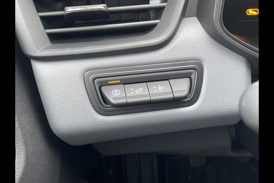 Mitsubishi Colt 1.0 MT Pure