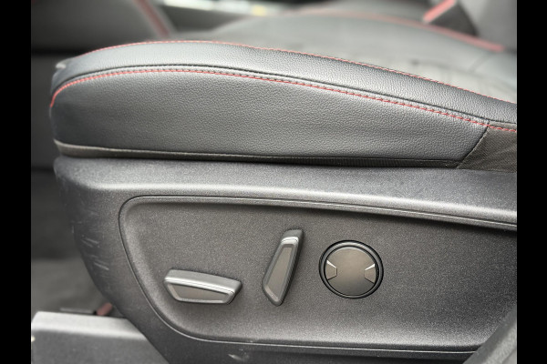 Ford Kuga 2.5 PHEV ST-Line X |Pano|B&O|HUD|Winter|El.Trekhaak|20"
