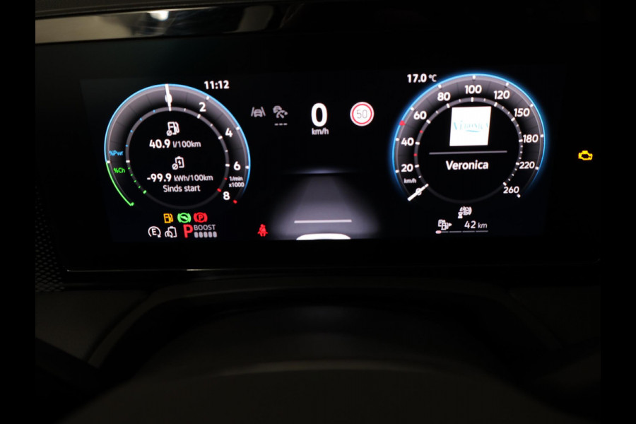 Volkswagen Passat Variant 1.5 eHybrid Business 204 PK PHEV | Navigatie | Trekhaak inklapbaar | Parkeer camera | Stoel- en stuurverwarming |