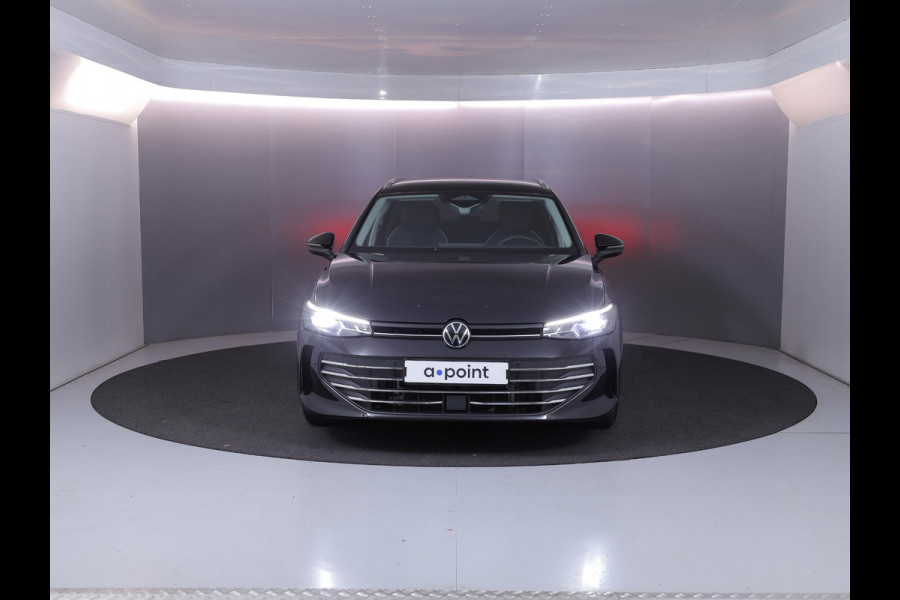 Volkswagen Passat Variant 1.5 eHybrid Business 204 PK PHEV | Navigatie | Trekhaak inklapbaar | Parkeer camera | Stoel- en stuurverwarming |