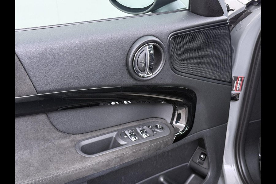 MINI Countryman 1.5 Cooper S E ALL4 VAN € 28.900,- VOOR € 24.877 ,- UW LENTEVOORDEEL € 4.023,-PHEV Plug-in Hybride | Direct Rijklaar & Leverbaar | Panorama Dak | Stoelverwarming | Adaptieve Cruise Control | CarPlay & Camera | 12 Mnd BOVAG Garantie