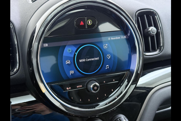 MINI Countryman 1.5 Cooper S E ALL4 VAN € 28.900,- VOOR € 24.877 ,- UW LENTEVOORDEEL € 4.023,-PHEV Plug-in Hybride | Direct Rijklaar & Leverbaar | Panorama Dak | Stoelverwarming | Adaptieve Cruise Control | CarPlay & Camera | 12 Mnd BOVAG Garantie