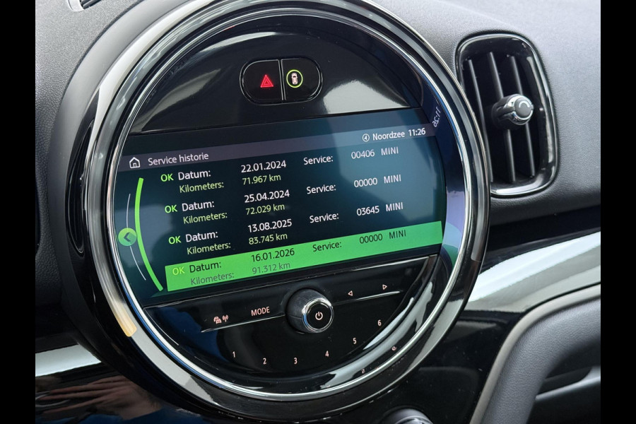 MINI Countryman 1.5 Cooper S E ALL4 VAN € 28.900,- VOOR € 24.877 ,- UW LENTEVOORDEEL € 4.023,-PHEV Plug-in Hybride | Direct Rijklaar & Leverbaar | Panorama Dak | Stoelverwarming | Adaptieve Cruise Control | CarPlay & Camera | 12 Mnd BOVAG Garantie