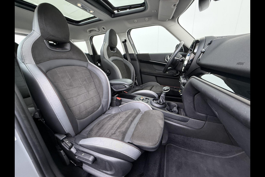 MINI Countryman 1.5 Cooper S E ALL4 VAN € 28.900,- VOOR € 24.877 ,- UW LENTEVOORDEEL € 4.023,-PHEV Plug-in Hybride | Direct Rijklaar & Leverbaar | Panorama Dak | Stoelverwarming | Adaptieve Cruise Control | CarPlay & Camera | 12 Mnd BOVAG Garantie