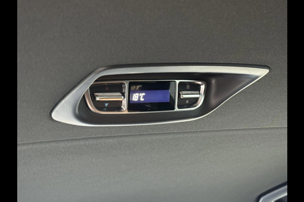 Mercedes-Benz Eqv 300 L2 Avantgarde Burmester 7 persoons Stoelkoeling Elektrische schuifdeuren Middenconsole