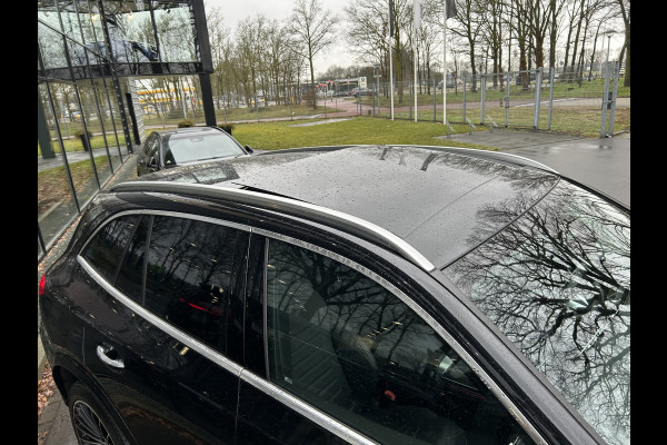 Mercedes-Benz GLC 300e AMG 4Matic // Panorama dak // Burmester // Memory // 360 Camera // 20 inch // Treeplanken // Sfeerverlichting // Keyless