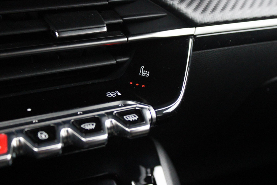 Peugeot 2008 1.2 100PK ALLURE PACK | CAMERA VOOR + ACHTER | NAVIGATIE | TREKHAAK | DRAADLOZE APPLE CARPLAY/ANDROID AUTO | DRAADLOZE TELEFOONLADER | CLIMATE CONTROL | LICHTMETALEN VELGEN 17" | ADAPTIVE CRUISE CONTROL | DAB+ RADIO | KEYLESS ENTRY/START | DODEHOEK DETECTIE |