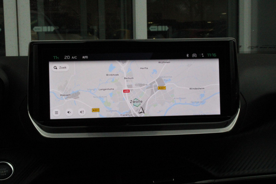 Peugeot 2008 1.2 100PK ALLURE PACK | CAMERA VOOR + ACHTER | NAVIGATIE | TREKHAAK | DRAADLOZE APPLE CARPLAY/ANDROID AUTO | DRAADLOZE TELEFOONLADER | CLIMATE CONTROL | LICHTMETALEN VELGEN 17" | ADAPTIVE CRUISE CONTROL | DAB+ RADIO | KEYLESS ENTRY/START | DODEHOEK DETECTIE |