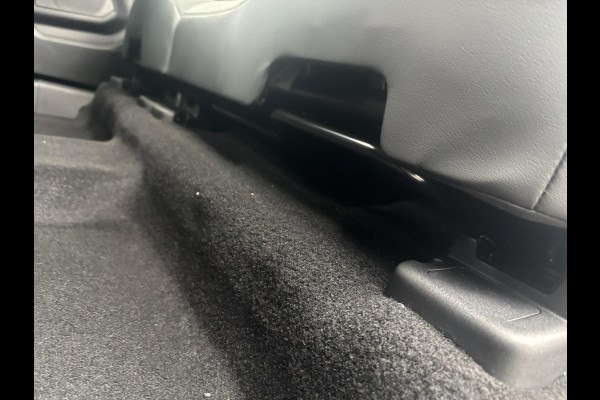 Ford Kuga 2.5 PHEV Sound Edition | SCI | 243pk | Ford Voorraad | Panorama Dak | 20 inch Lichtmetaal | Winterpack | Matrix LED | Driver Assistance Pack