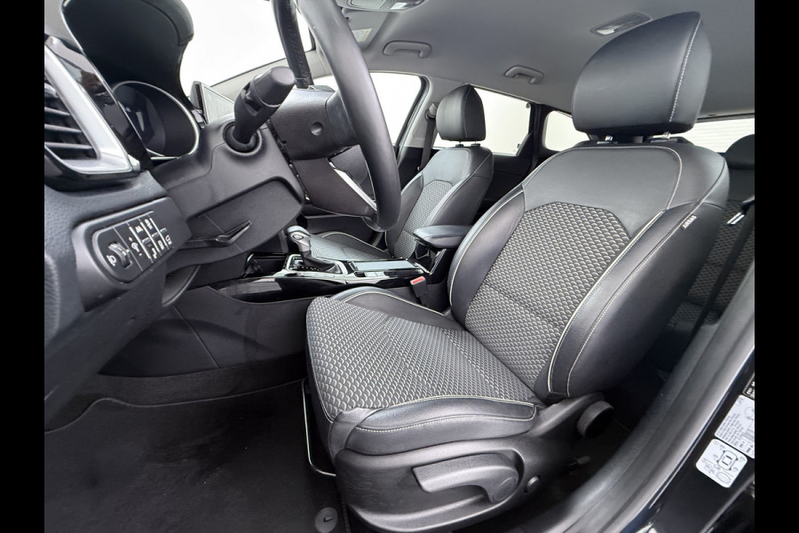Kia Ceed Sportswagon 1.0T-GDi MHEV Automaat Facelift Navi Ecc Camera Apple Carplay Android Auto Pdc Stoel+Stuurverwarming DynamicPlusLine Elek.Achterklep Lane Assist Dodehoek Assist Regen-Lichtsensor Privacy Glas Isofix 1e Eigenaar Origineel Nederlandse Auto Dealeronderhouden