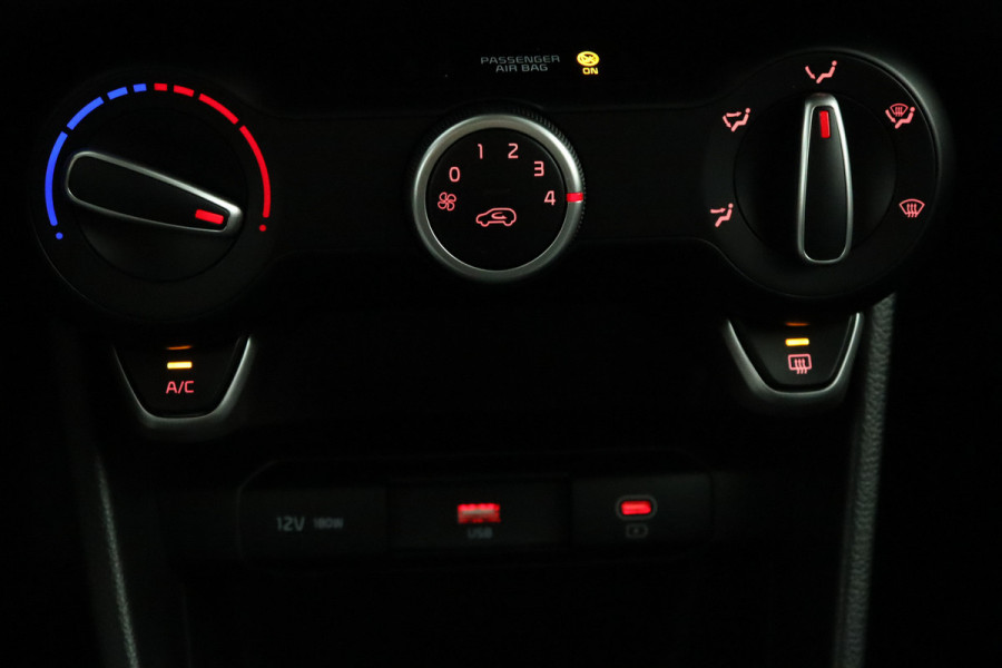 Kia Picanto 1.0 DPI DynamicPlusLine Automaat - Airco - Apple Carplay/Android Auto - Cruise Control -Full-Led koplampen - Navigatie -  Achteruitrijcamera - Fabrieksgarantie 12-2031