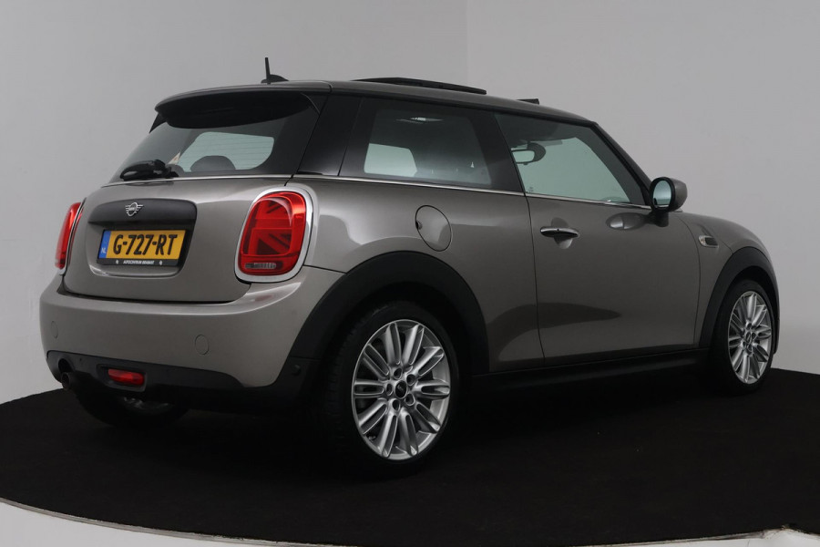 MINI Mini 1.5 One Pepper (PANORAMADAK, SFEERVERLICHTING, AUTOMAAT, NAVIGATIE, CRUISE CONTROL, LEER)