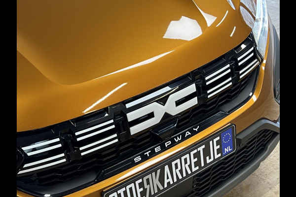 Dacia SANDERO Stepway 1.0 TCe 90 Automaat | Navi | Dode hoek | Stoelverwarming | Camera | PDC V+A | 100% Dacia dealer onderhouden!