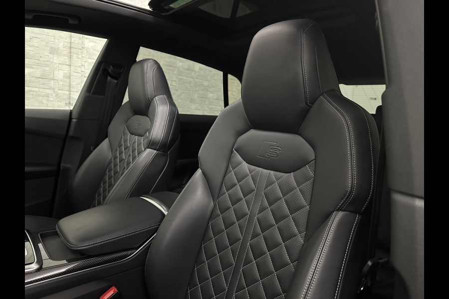 Audi SQ8 Q8 RSQ8 4.0 V8 | RS-Stoelen | Panorama | Massage | Ventilatie | 23'' | B&O Sound | Trekhaak | Bovag Garantie | Carbon | Luchtvering | Black-Optic | Nw.Pr, 220733,=  | Memory | Leder | Matrix-LED | Carplay | 57800,= ex bpm en btw export | BTW Auto 81300,= ex btw.
