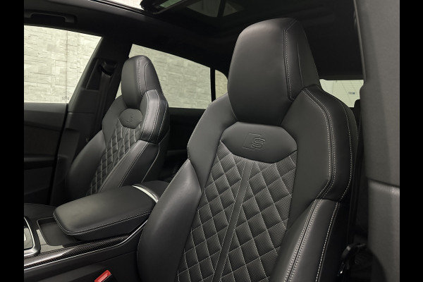 Audi SQ8 Q8 RSQ8 4.0 V8 | RS-Stoelen | Panorama | Massage | Ventilatie | 23'' | B&O Sound | Trekhaak | Bovag Garantie | Carbon | Luchtvering | Black-Optic | Nw.Pr, 220733,=  | Memory | Leder | Matrix-LED | Carplay | 57800,= ex bpm en btw export | BTW Auto 81300,= ex btw.