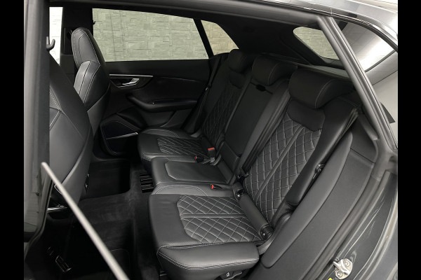 Audi SQ8 Q8 RSQ8 4.0 V8 | RS-Stoelen | Panorama | Massage | Ventilatie | 23'' | B&O Sound | Trekhaak | Bovag Garantie | Carbon | Luchtvering | Black-Optic | Nw.Pr, 220733,=  | Memory | Leder | Matrix-LED | Carplay | 57800,= ex bpm en btw export | BTW Auto 81300,= ex btw.