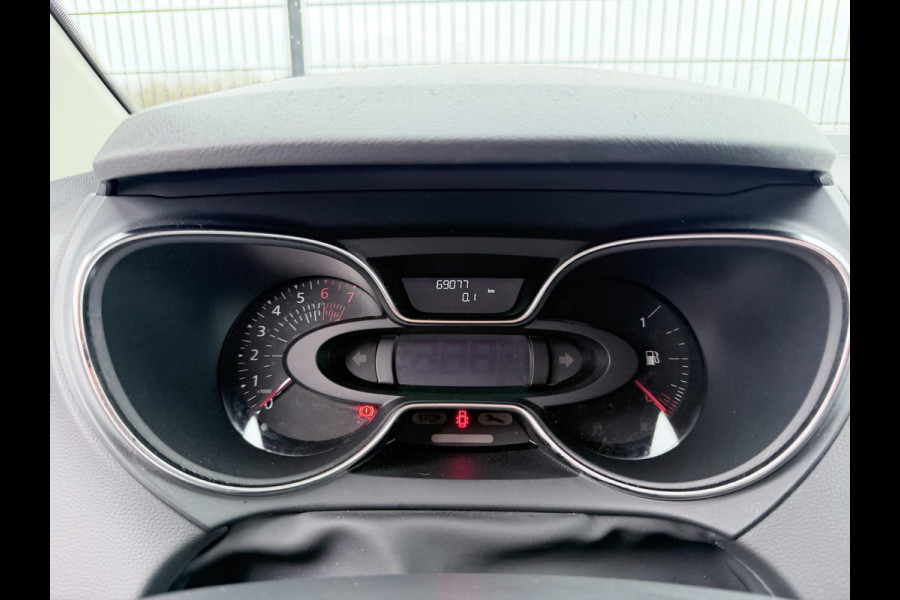 Renault Captur 0.9 TCe Limited | NAV | keyless| Carplay | LMV | PDC