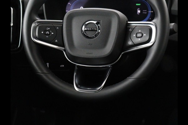 Volvo C40 Recharge Twin Intro Edition 78 kWh | Panoramadak | 360 Camera | Stoelverwarming | Harman/Kardon | Warmtepomp | Adaptive cruise | Matrix LED | Carplay | Memory | Stuurverwarming