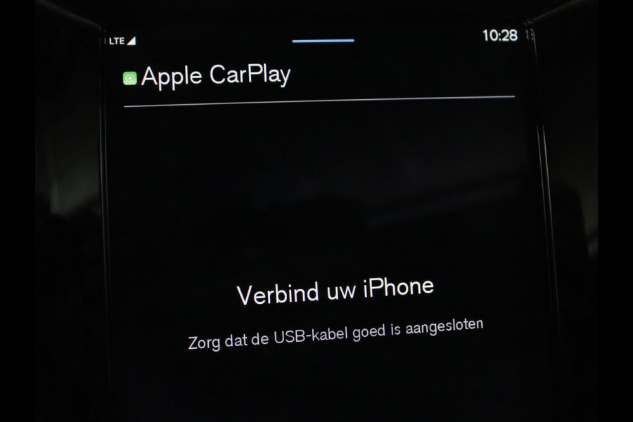 Volvo C40 Recharge Twin Intro Edition 78 kWh | Panoramadak | 360 Camera | Stoelverwarming | Harman/Kardon | Warmtepomp | Adaptive cruise | Matrix LED | Carplay | Memory | Stuurverwarming