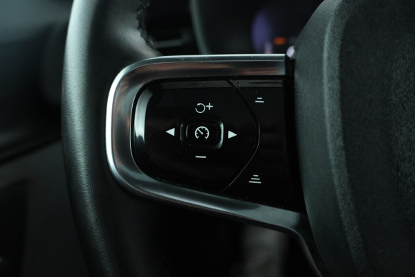 Polestar 2 Long Range Dual Motor 78 kWh SOH 95% Panorama, Climate,