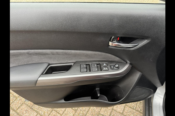 Suzuki Vitara 1.4 Boosterjet Stijl Adaptive Cruise Climate control Panoramadak LED Navigatie Apple Carplay Android Auto