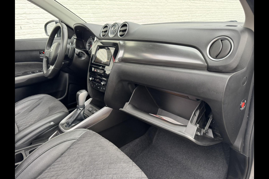 Suzuki Vitara 1.4 Boosterjet Stijl Adaptive Cruise Climate control Panoramadak LED Navigatie Apple Carplay Android Auto
