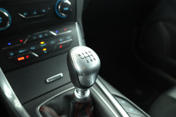 Ford S-Max 2.0 TDCi Titanium 7p. 7 Persoons, Navigatie, Leer, Climate, Trekhaak