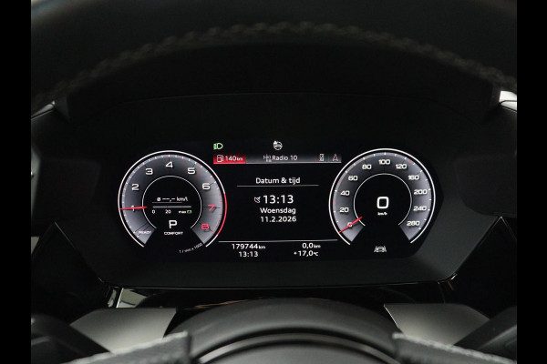 Audi A3 35 TFSI S edition | Stoelverwarming | Carplay | Navigatie | Half leder | Sportstoelen | Full LED | Audi Sound | Virtual Cockpit | Climate control | Parkeerhulp | DAB | Bluetooth | S Line