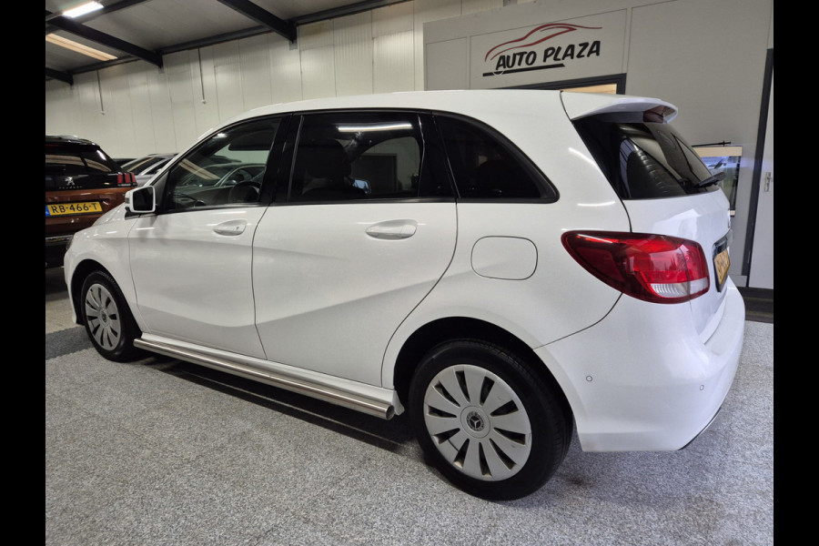 Mercedes-Benz B-Klasse 220 d Ambition Automaat 1 Ste EIg Dealer Onderhouden
