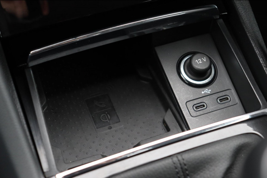 Škoda Kodiaq 1.5 TSI Business Edition 7persoons org.NL el.trekhaak camera digi-dashboard