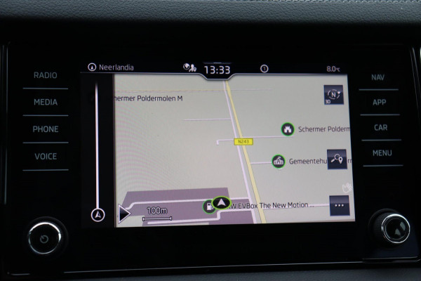 Škoda Kodiaq 1.5 TSI Business Edition 7persoons org.NL el.trekhaak camera digi-dashboard