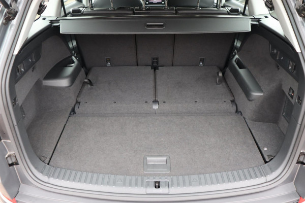 Škoda Kodiaq 1.5 TSI Business Edition 7persoons org.NL el.trekhaak camera digi-dashboard