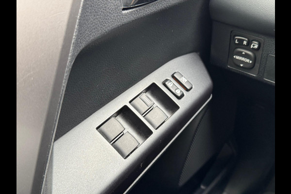 Toyota RAV4 2.5 Hybrid Style | Trekhaak, 18 inch, Stoel + Stuurverwarming, Keyless, Navigatie, Elektrische achterklep