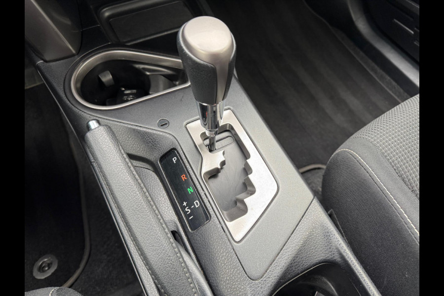 Toyota RAV4 2.5 Hybrid Style | Trekhaak, 18 inch, Stoel + Stuurverwarming, Keyless, Navigatie, Elektrische achterklep